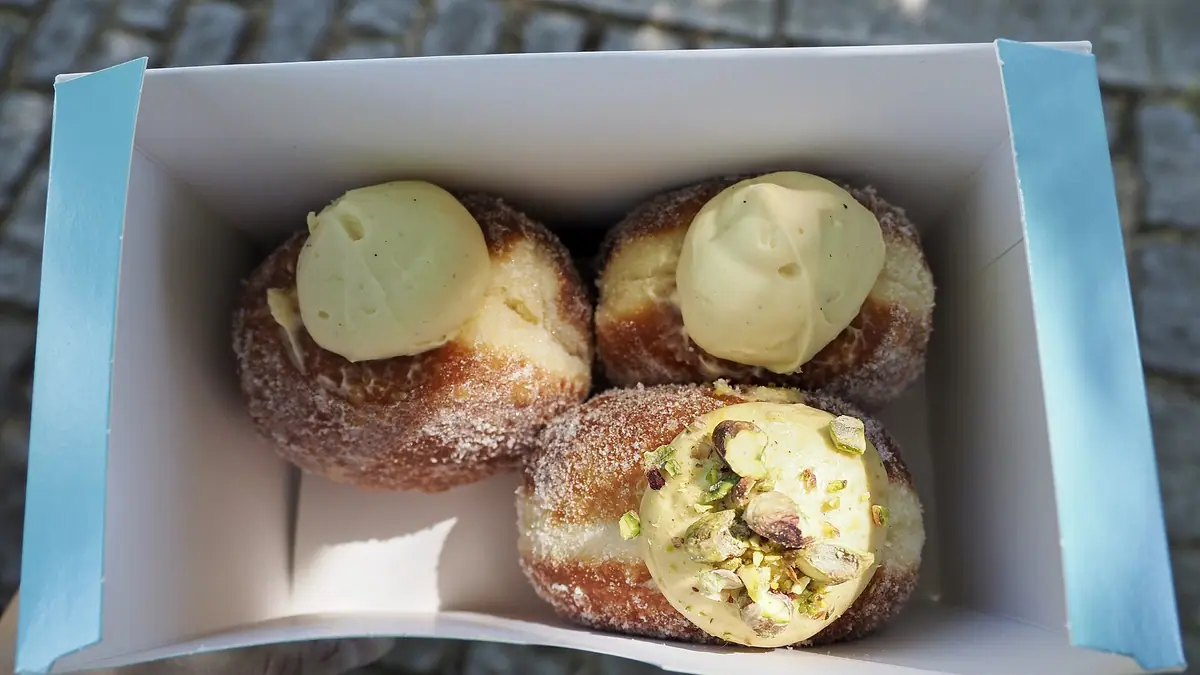 Dungeons and Donuts – doughnut shop in Primose Hill, Wakefield